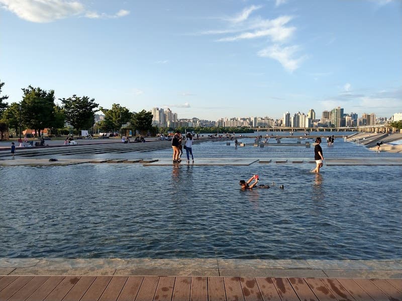 여의도 물빛광장